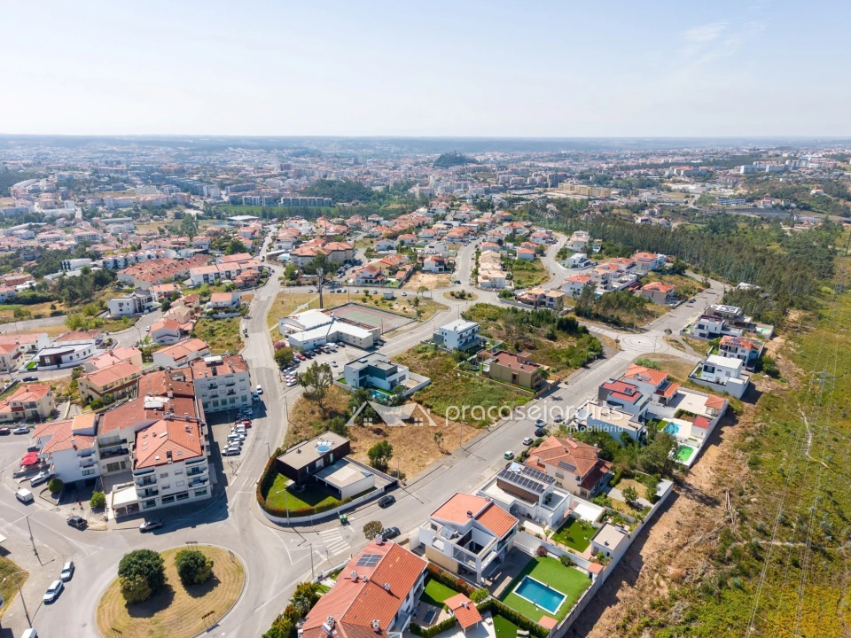Terreno para Venda em Leiria, Pousos, Barreira e Cortes Foto 9