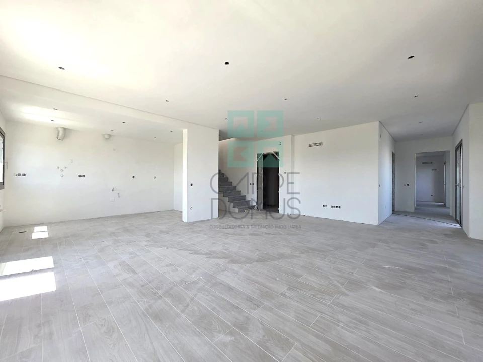 Apartamento T3 para Venda em Tavira (Santa Maria e Santiago) Foto 4