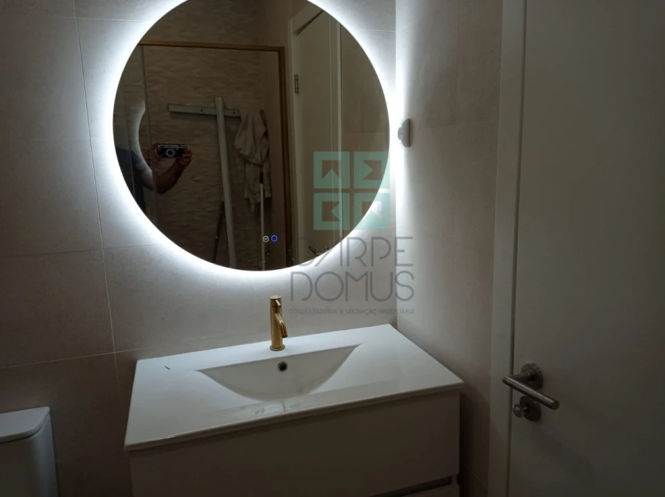 Apartamento T2 para Venda em Venteira Foto 19
