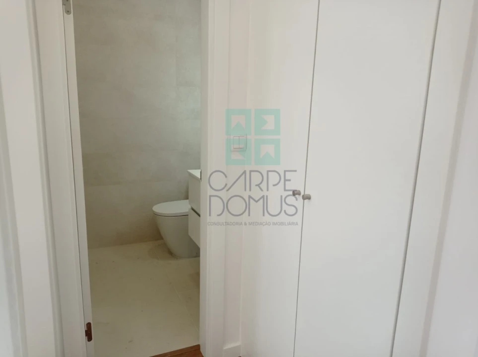 Apartamento T2 para Venda em Venteira Foto 15