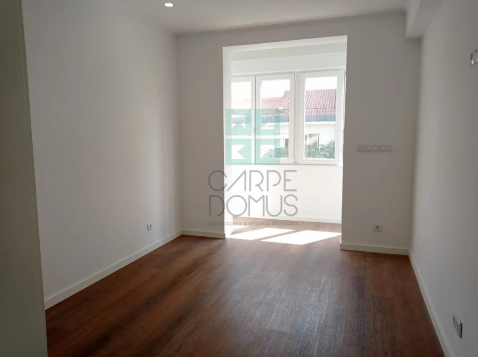 Apartamento T2 para Venda em Venteira Foto 21