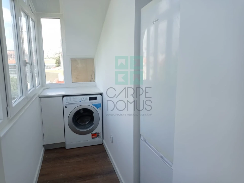 Apartamento T2 para Venda em Venteira Foto 6
