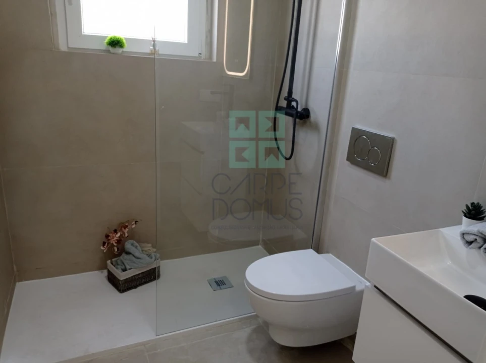 Apartamento T3 para Venda em Benfica Foto 8