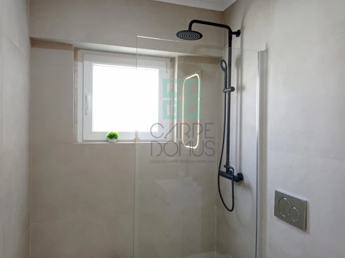 Apartamento T3 para Venda em Benfica Foto 7