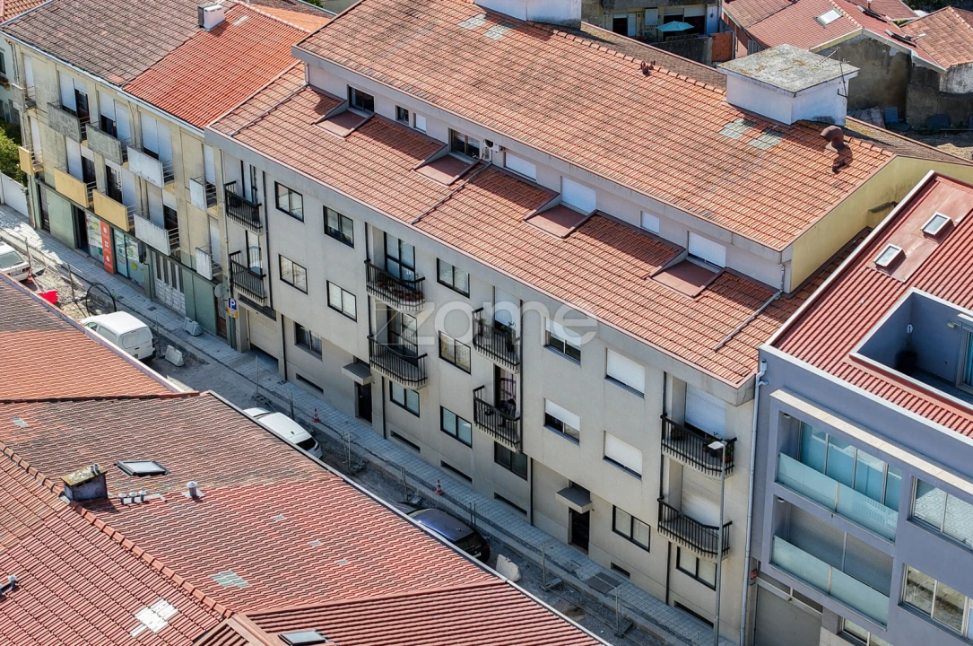 Apartamento T2 para Venda em Ramalde Foto 25