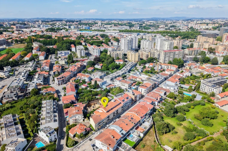 Apartamento T2 para Venda em Ramalde Foto 31