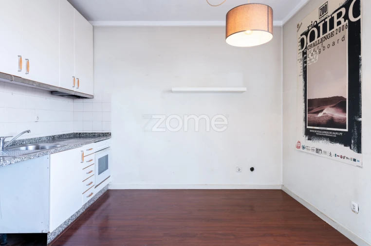Apartamento T2 para Venda em Ramalde Foto 7