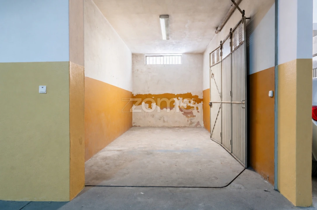 Apartamento T2 para Venda em Ramalde Foto 38