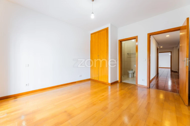 Apartamento T3 para Venda em São Vitor (Braga) Foto 29