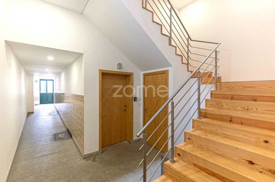 Apartamento T1 para Venda em Cedofeita, Santo Ildefonso, Sé, Miragaia, São Nicolau e Vitória Foto 23