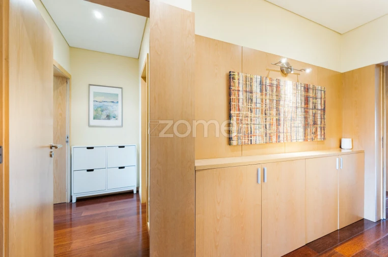 Apartamento T3 para Venda em Mafamude e Vilar do Paraíso Foto 12