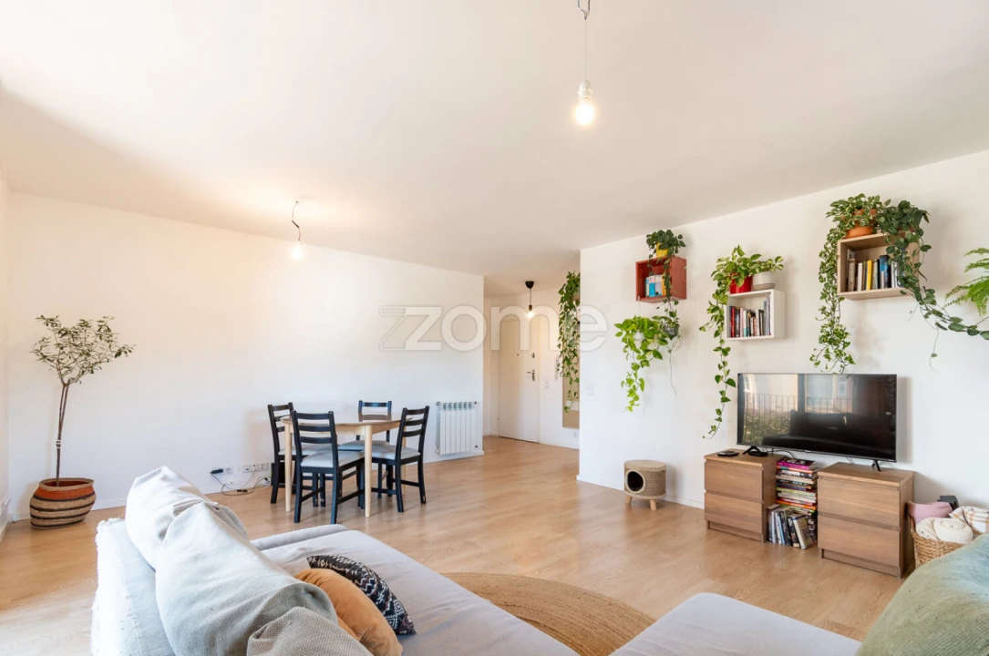 Apartamento T3 para Venda em Esmoriz Foto 1