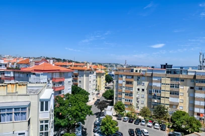 Apartamento T1 para Arrendamento em Oeiras e São Julião da Barra, Paço de Arcos e Caxias