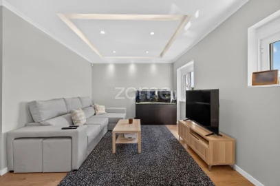 Apartamento T2 para Venda em Mina de Água