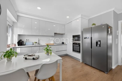 Apartamento T2 para Venda em Mina de Água
