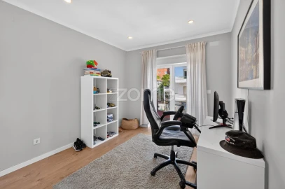 Apartamento T2 para Venda em Mina de Água