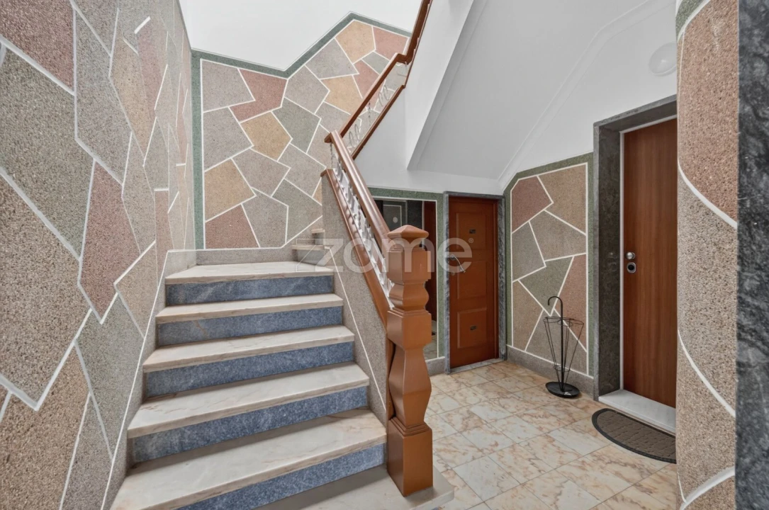 Apartamento T2 para Venda em Mina de Água Foto 7