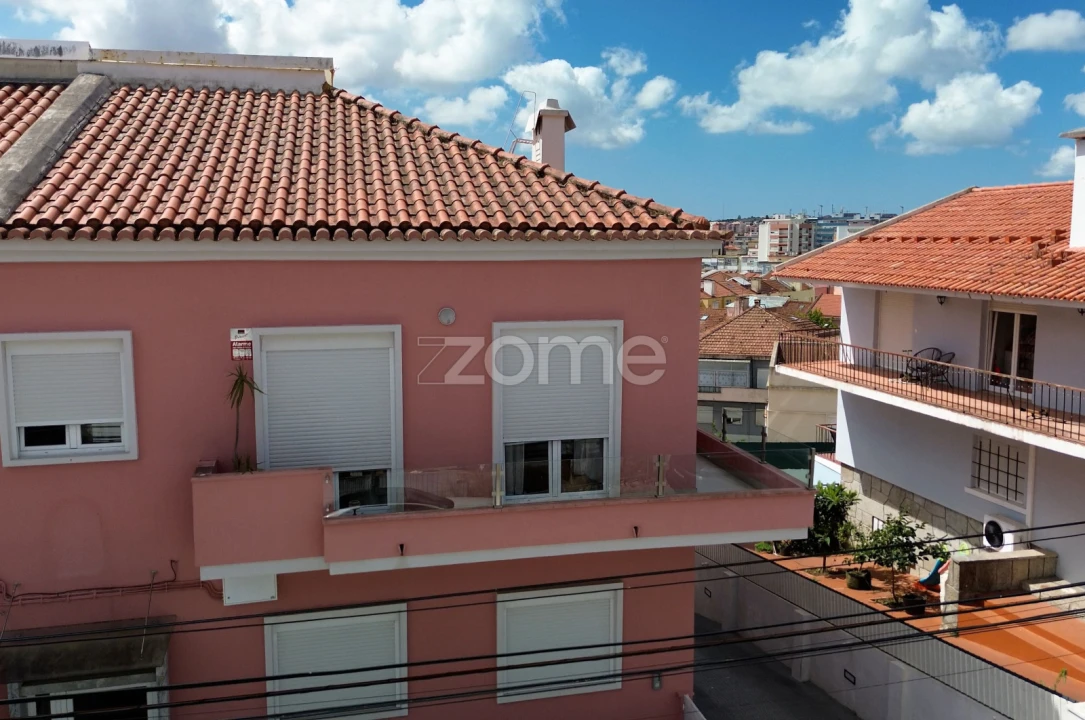 Apartamento T2 para Venda em Mina de Água Foto 3
