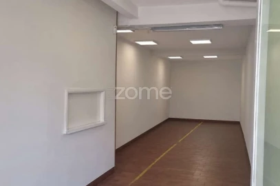 Negócio para Venda em São Domingos de Rana