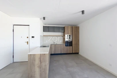 Apartamento T2 para Venda em Santo Antonio dos Olivais