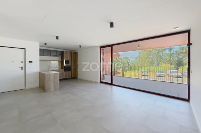 Apartamento T2 para Venda em Santo Antonio dos Olivais