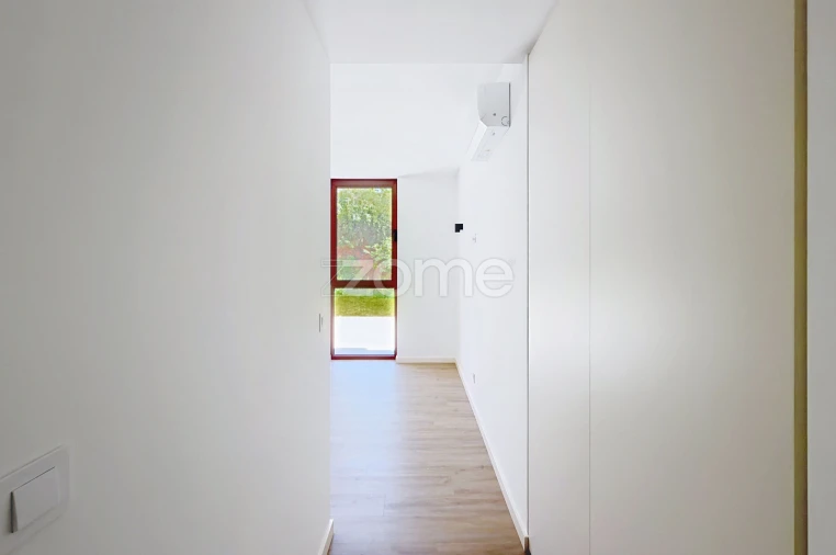 Apartamento T2 para Venda em Santo Antonio dos Olivais Foto 18