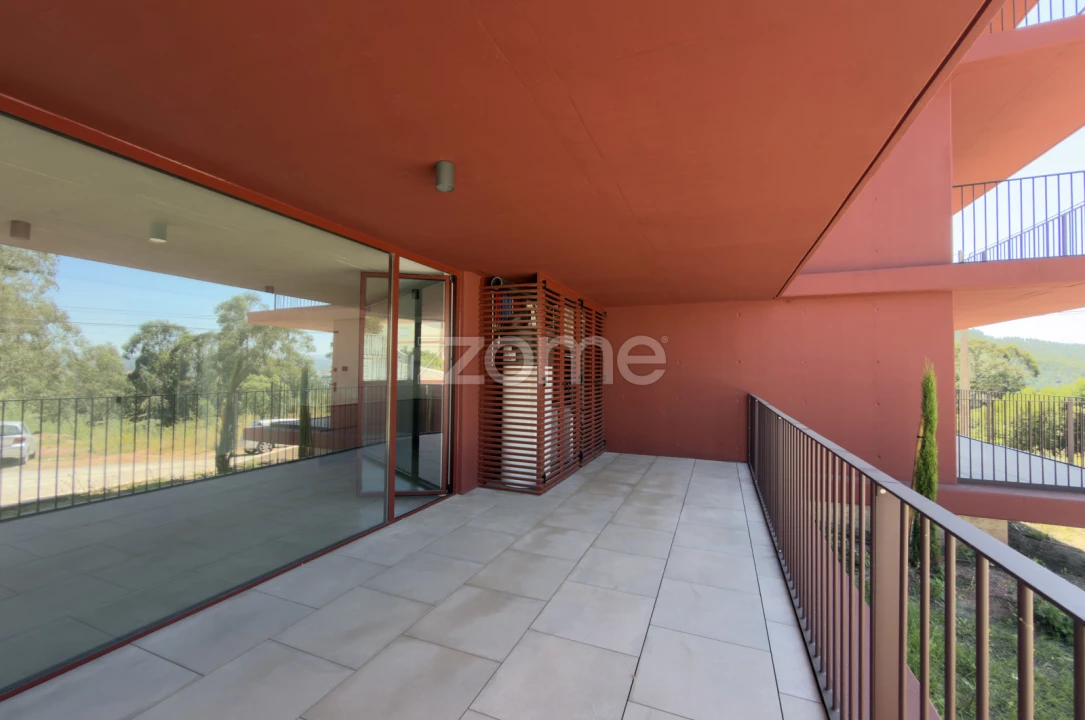 Apartamento T2 para Venda em Santo Antonio dos Olivais Foto 8