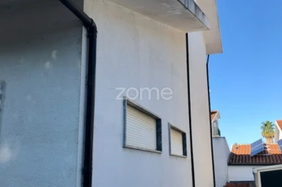 Moradia T3 para Venda em Lousã e Vilarinho