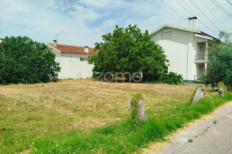 Moradia T3 para Venda em Lousã e Vilarinho Foto 12