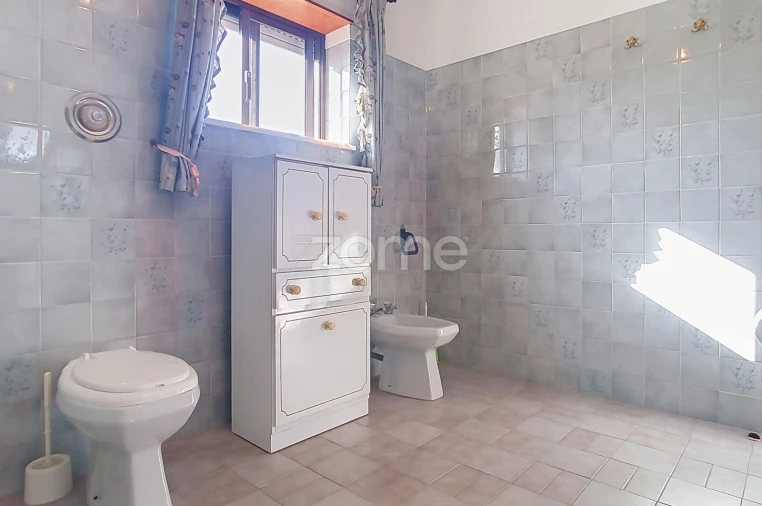 Moradia T4 para Venda em Lousã e Vilarinho Foto 28
