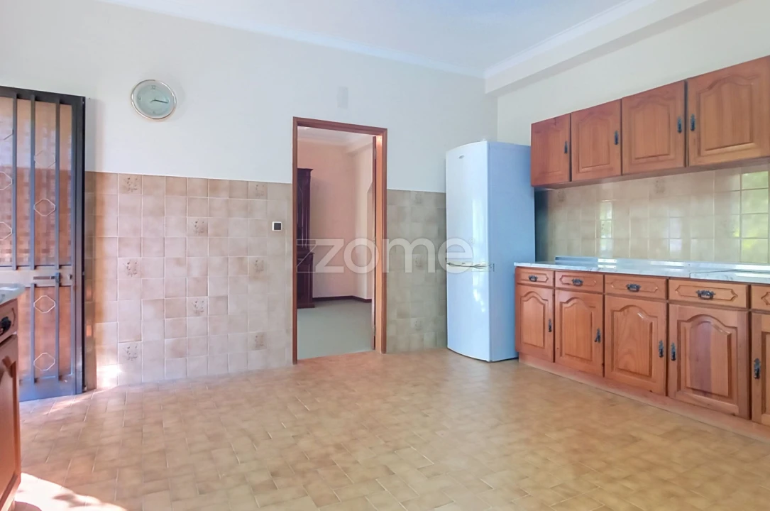 Moradia T4 para Venda em Lousã e Vilarinho Foto 12
