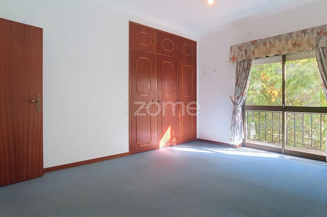Moradia T4 para Venda em Lousã e Vilarinho Foto 22