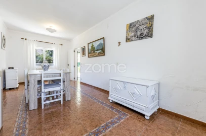 Moradia T5 para Venda em Alcabideche