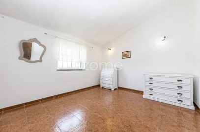 Moradia T5 para Venda em Alcabideche