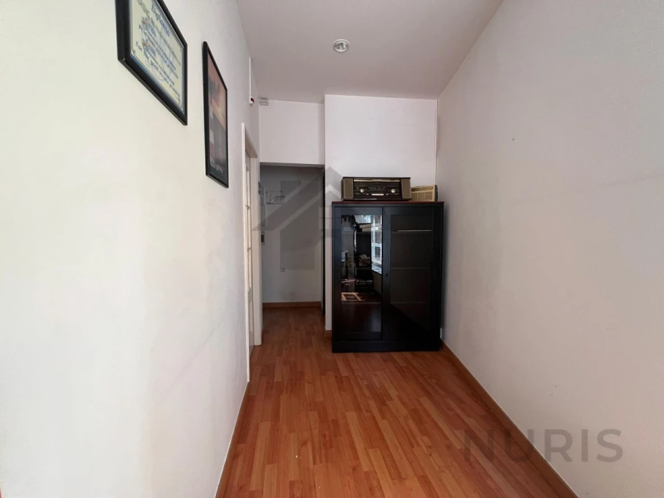 Loja para Arrendamento em Portimão Foto 17