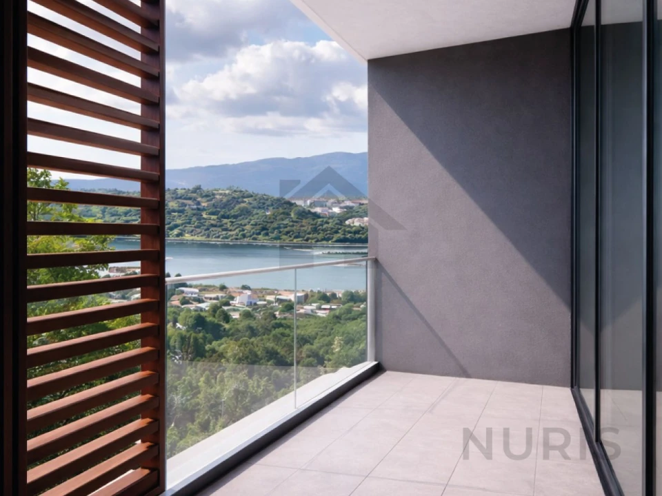 Apartamento T3 para Venda em Estômbar e Parchal Foto 10