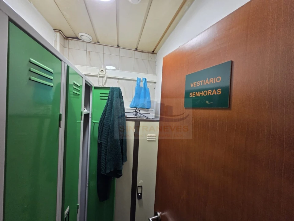 Negócio para Venda em Venteira Foto 8