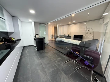Apartamento T4 para Venda em Ramada e Caneças