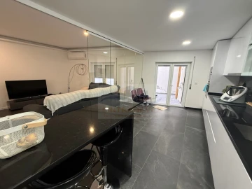Apartamento T4 para Venda em Ramada e Caneças
