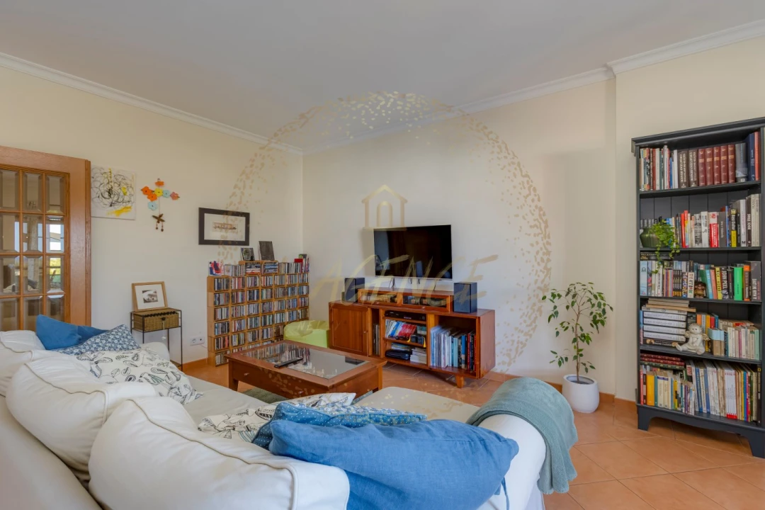 Apartamento T3 para Venda em Lagos (São Sebastião e Santa Maria) Foto 1