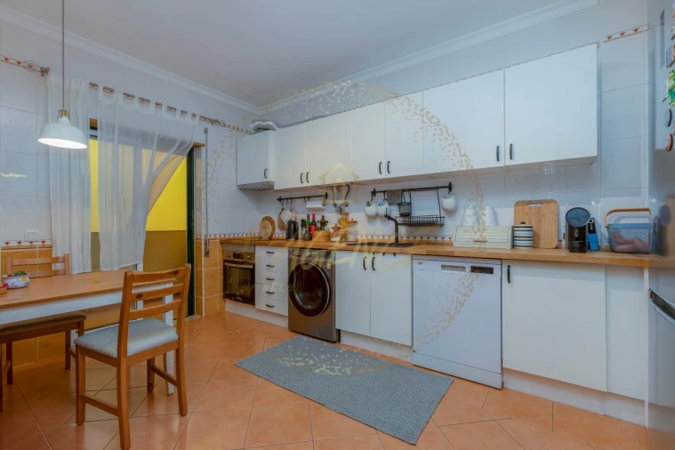 Apartamento T3 para Venda em Lagos (São Sebastião e Santa Maria) Foto 10