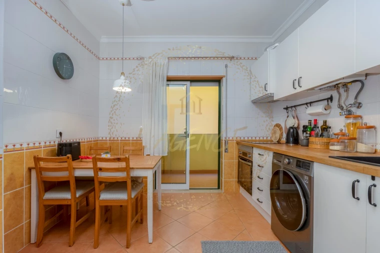 Apartamento T3 para Venda em Lagos (São Sebastião e Santa Maria) Foto 11