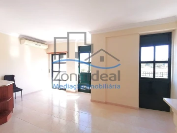 Apartamento T3 para Venda em Alenquer (Santo Estêvão e Triana)