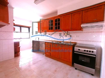 Apartamento T3 para Venda em Alenquer (Santo Estêvão e Triana)