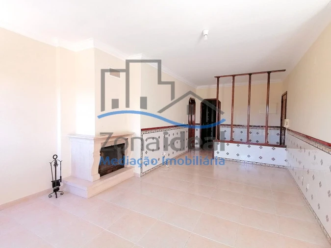 Apartamento T3 para Venda em Alenquer (Santo Estêvão e Triana) Foto 2