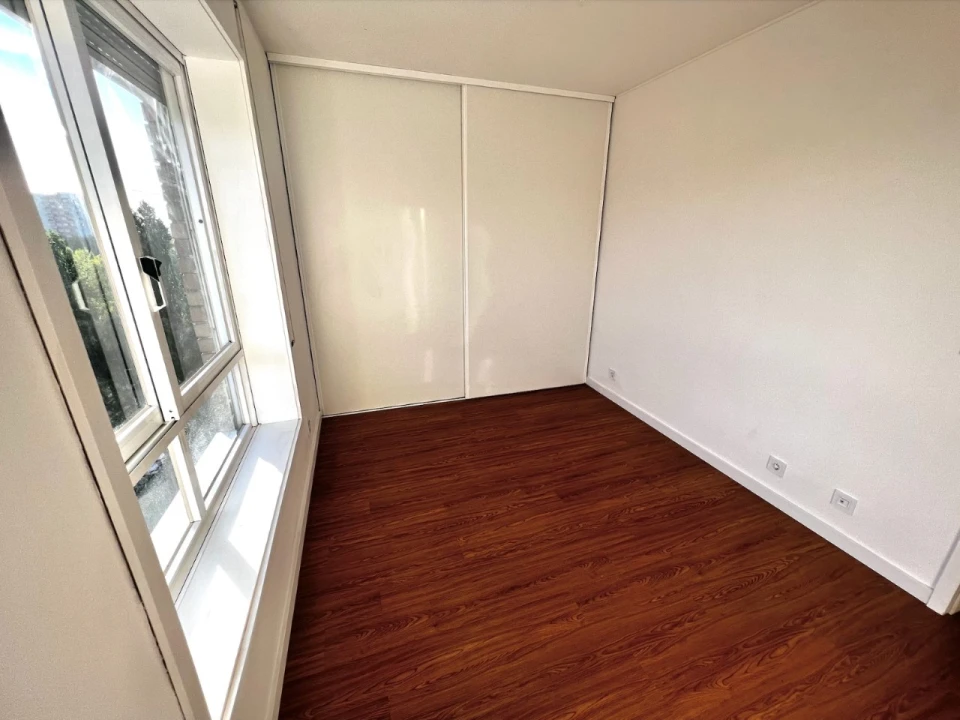 Apartamento T2 para Venda em Ramalde Foto 17