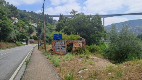 Terreno para Venda em Ceira