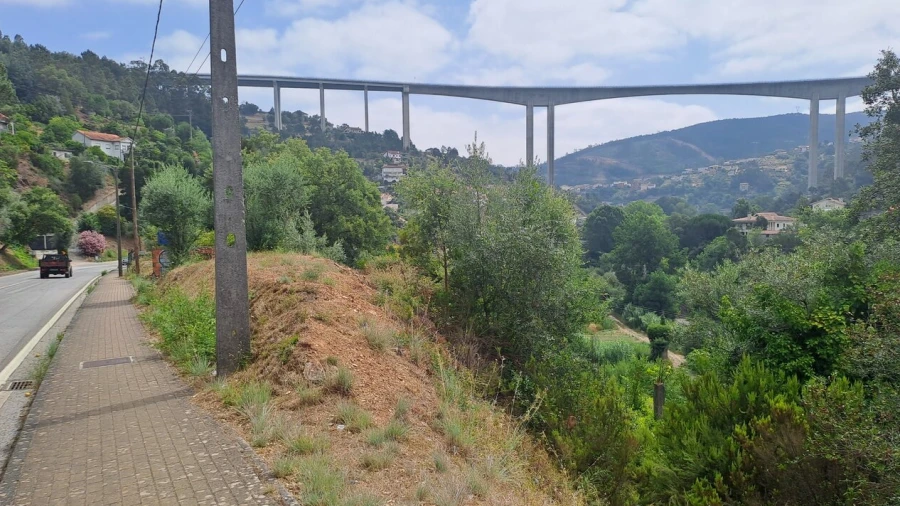 Terreno para Venda em Ceira
