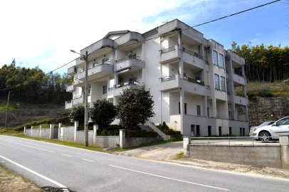 Apartamento T0 para Venda em Canas de Senhorim