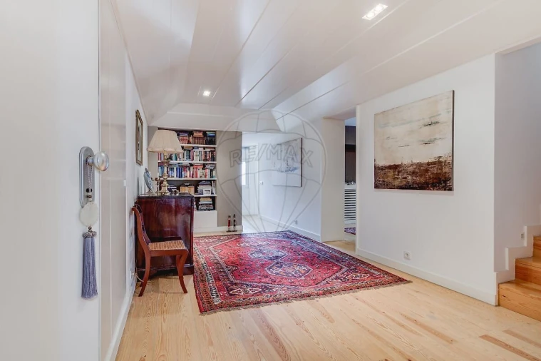 Apartamento T2 para Venda em Misericórdia Foto 3